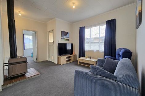 Photo of property in 191 Revell Street, Hokitika, 7810