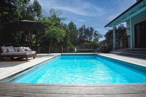 Photo of property in 136 Landing Road, Kerikeri, 0230