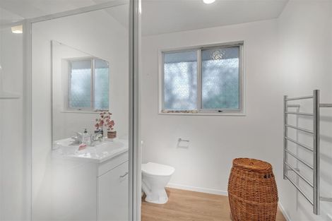 Photo of property in 1/40a Prestons Road, Redwood, Christchurch, 8051