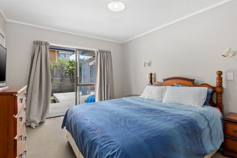 Photo of property in 822a Whangaparaoa Road, Manly, Whangaparaoa, 0930