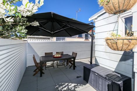 Photo of property in 90 Seventh Avenue, Urenui, 4377