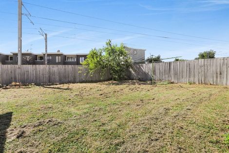Photo of property in 116 St Georges Road, Avondale, Auckland, 0600