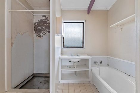 Photo of property in 17 Cypress Place, Owhata, Rotorua, 3010