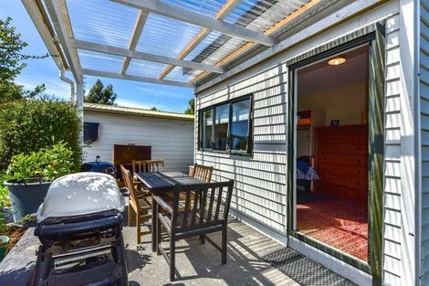 Photo of property in 42 Tyrone Street, Belfast, Christchurch, 8051