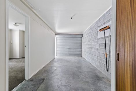 Photo of property in 70 Kings Crescent, Hutt Central, Lower Hutt, 5010