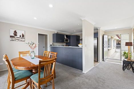 Photo of property in 7 Greig Place, Pukekohe, 2120