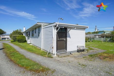 Photo of property in 80 Half Mile Road, Tuatapere, 9620