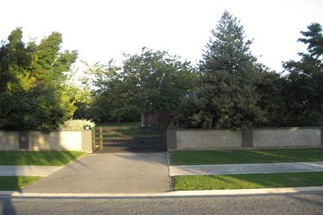 Photo of property in 10 Maxwell Street, Darfield, 7510