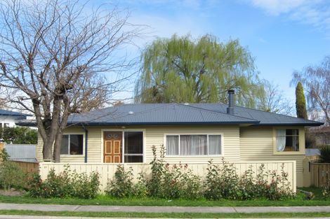 Photo of property in 19 Saint Hill Lane, Havelock North, 4130