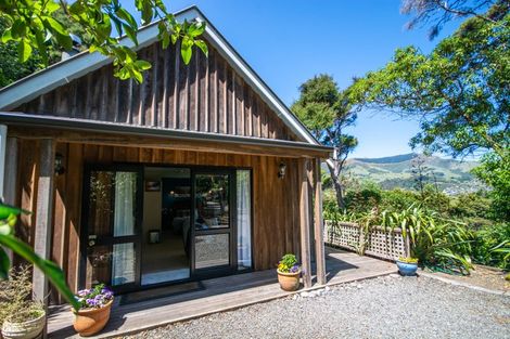 Photo of property in 6888i Christchurch Akaroa Road, Takamatua, 7581