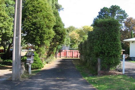 Photo of property in 2/20 Hinau Street, New Lynn, Auckland, 0600