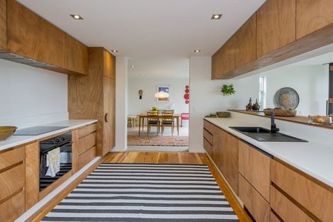 Photo of property in 58 Matai Road, Raumati South, Paraparaumu, 5032