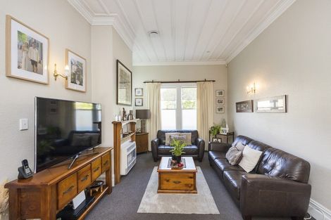 Photo of property in 459a Featherston Street, Palmerston North, 4414