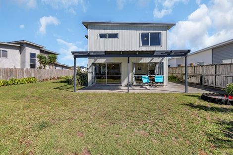 Photo of property in 94a Bream Bay Drive, Ruakaka, 0116