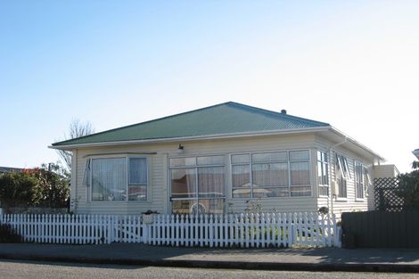 Photo of property in 11 Bealey Street, Hokitika, 7810