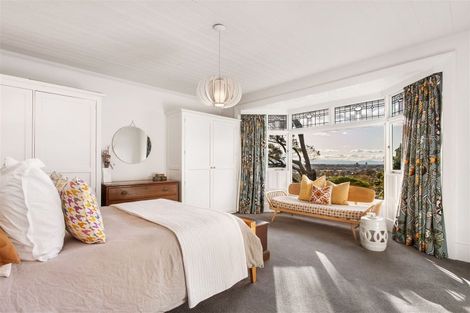 Photo of property in 16 Huntsbury Avenue, Huntsbury, Christchurch, 8022