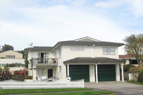 Photo of property in 45 Wesley Avenue, Frankleigh Park, New Plymouth, 4310