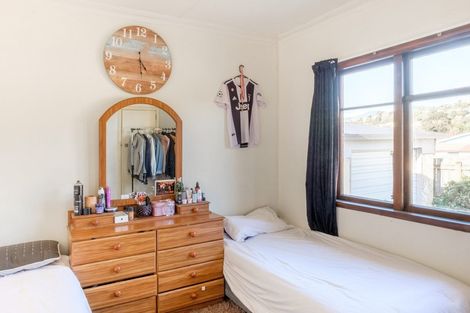 Photo of property in 127 Toi Toi Street, Toi Toi, Nelson, 7010