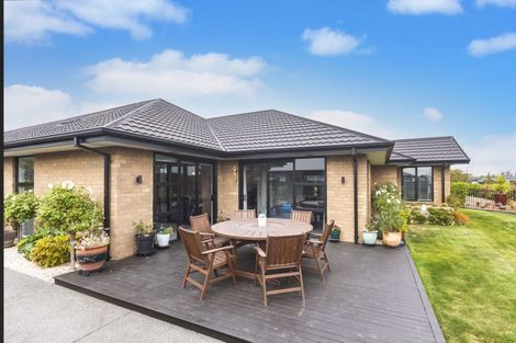 Photo of property in 39 Te Whenu Crescent, Marshland, Christchurch, 8083