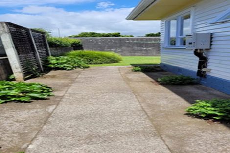 Photo of property in 7 Margaret Place, Merrilands, New Plymouth, 4312