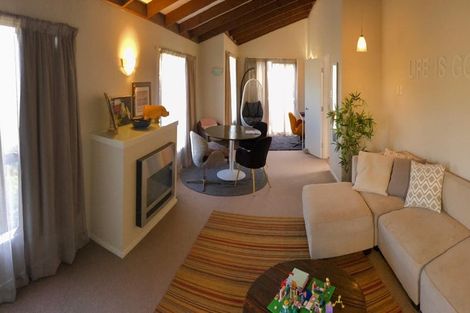 Photo of property in 12 Indira Place, Khandallah, Wellington, 6035