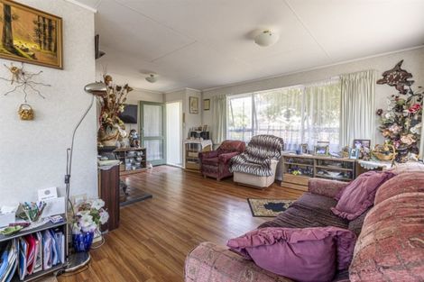 Photo of property in 6 Grant Place, Awapuni, Palmerston North, 4412