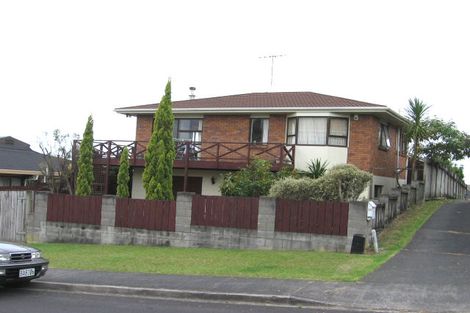 Photo of property in 1/21 White Heron Drive, Massey, Auckland, 0614
