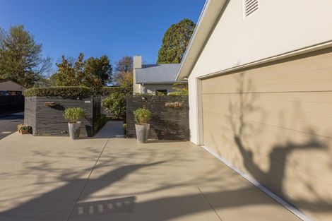 Photo of property in 142 North Parade, Richmond, Christchurch, 8013