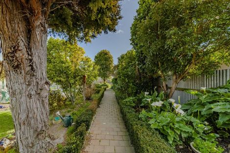 Photo of property in 107 King Street, Taradale, Napier, 4112
