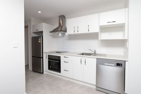 Photo of property in 8/113 Knighton Road, Hillcrest, Hamilton, 3216