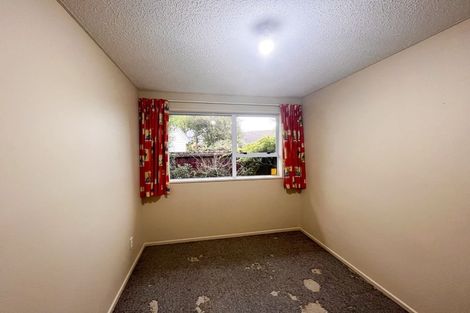 Photo of property in 142 Royal Park Drive, Parklands, Christchurch, 8083