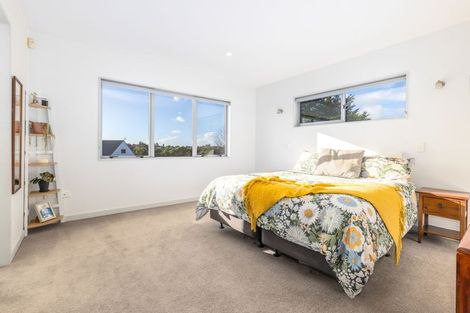 Photo of property in 20b Wharemauku Road, Raumati Beach, Paraparaumu, 5032