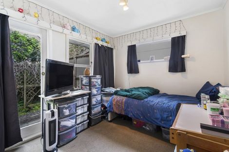 Photo of property in 37 Mcinnes Road, Weymouth, Auckland, 2103