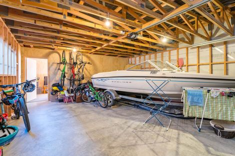 Photo of property in 5 Unwin Place, Twizel, 7901