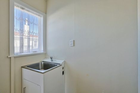 Photo of property in 34 Oldham Avenue, Onekawa, Napier, 4110