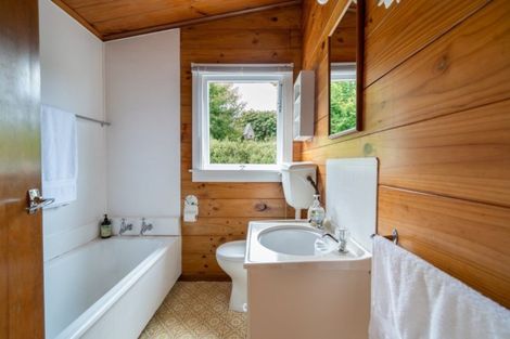 Photo of property in 14 Rokino Road, Taupo, 3330