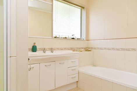 Photo of property in 1/29 Oregon Drive, Rainbow Point, Taupo, 3330