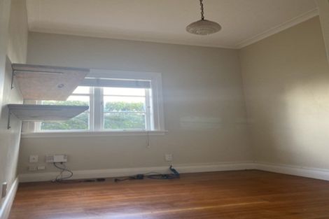 Photo of property in 7 Otahuri Crescent, Greenlane, Auckland, 1051