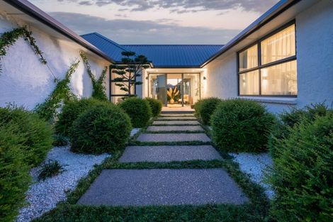 Photo of property in 25 Mike Smith Drive, Cambridge, 3434