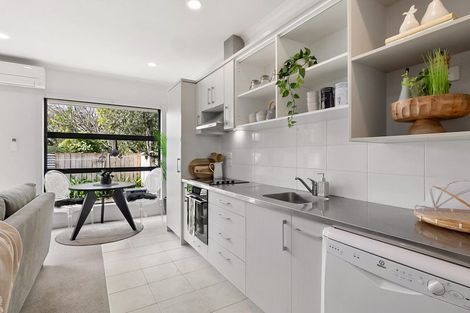 Photo of property in 9/38 Maratahu Street, Westown, New Plymouth, 4310