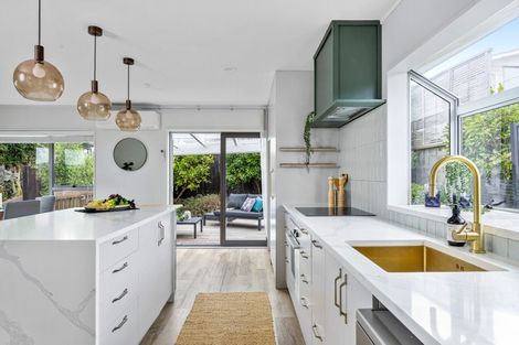 Photo of property in 20b Moffat Road, Red Beach, 0932