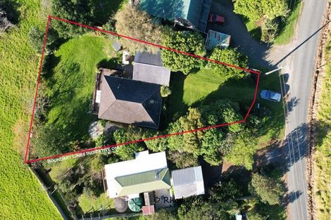 Photo of property in 46 Sandy Beach Road, Tinopai, Matakohe, 0593