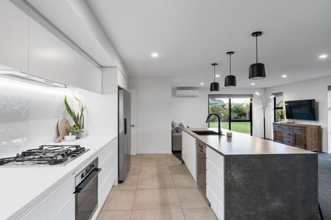 Photo of property in 112 Prestons Park Drive, Marshland, Christchurch, 8083