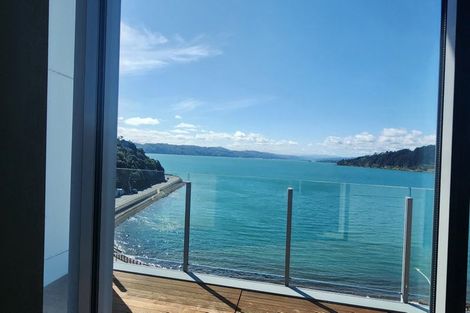 Photo of property in 218 Evans Bay Parade, Hataitai, Wellington, 6021