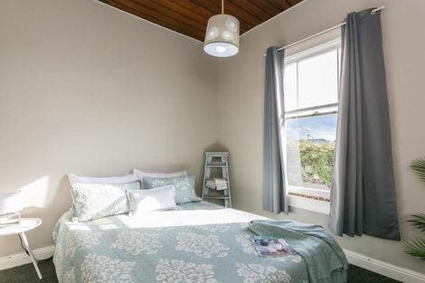 Photo of property in 629 Marine Parade, Napier South, Napier, 4110