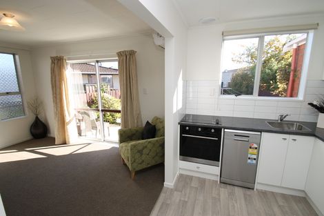 Photo of property in 5b Kent Place, Mosgiel, 9024