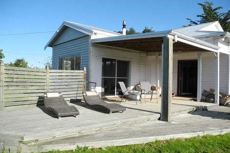Photo of property in 13 Queens Terrace, Waimate, 7978