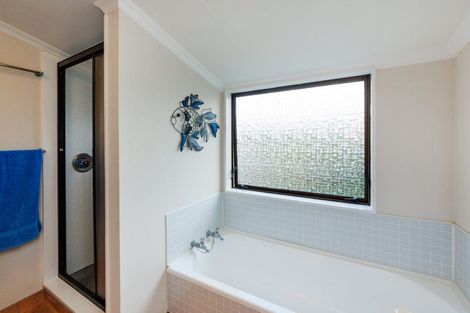 Photo of property in 17 Park View Avenue, Feilding, 4702