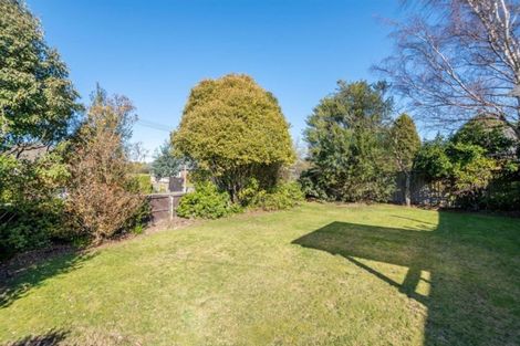 Photo of property in 30 Dickson Crescent, Hornby, Christchurch, 8042