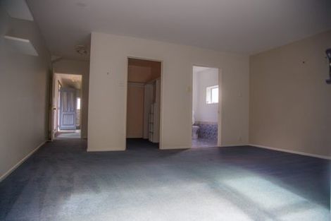 Photo of property in 194a Queen Street, Northcote Point, Auckland, 0627